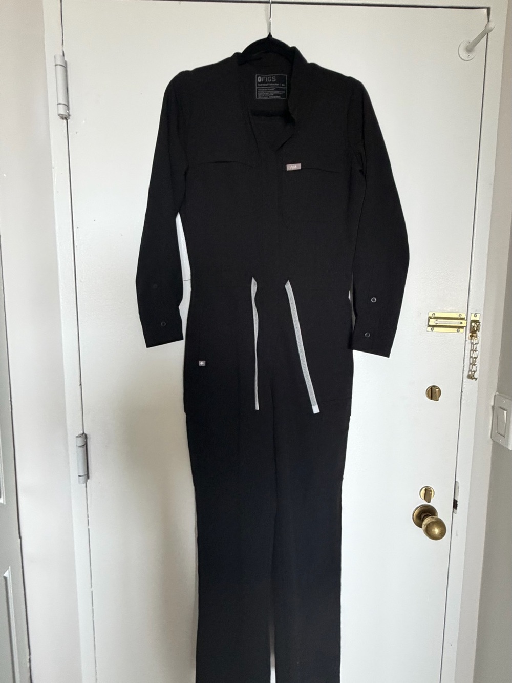 Women’s figs jumpsuit